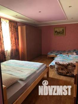 Дом 300м², 2-этажный, посуточно,