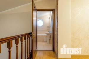 Дом 380м², 3-этажный, посуточно,