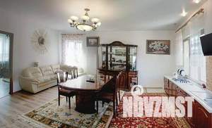 Дом 200м², 2-этажный, посуточно,