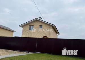 Дом 109м², 2-этажный, на длительный срок,