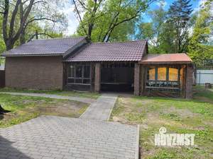 Дом 240м², 3-этажный, посуточно,