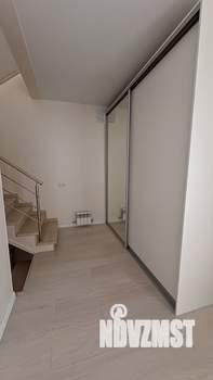 Таунхаус 72м², 3-этажный, на длительный срок,