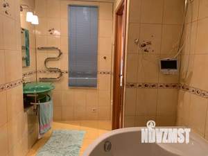 Дом 200м², 2-этажный, посуточно,