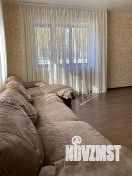 Дом 240м², 3-этажный, посуточно,