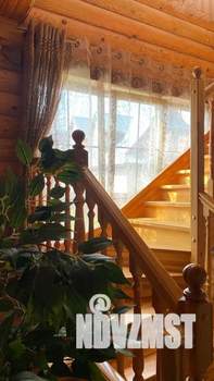 Дом 200м², 2-этажный, посуточно,