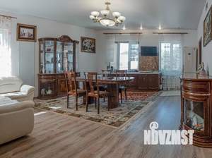 Дом 200м², 2-этажный, посуточно,