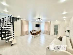 Дом 135м², 2-этажный, посуточно,