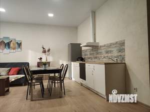 Дом 90м², 2-этажный, на длительный срок,