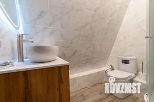 Дом 42м², 2-этажный, посуточно,