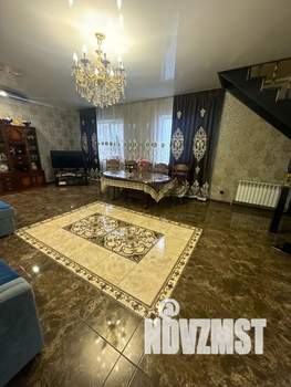 Дом 200м², 2-этажный, посуточно,