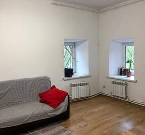 Дом 150м², 3-этажный, на длительный срок,