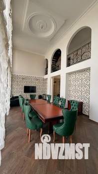 Дом 400м², 4-этажный, посуточно,