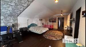 Дом 208м², 2-этажный, участок 4 сот.