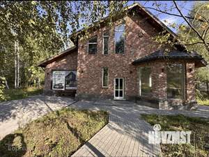 Дом 194м², 2-этажный, участок 15 сот.