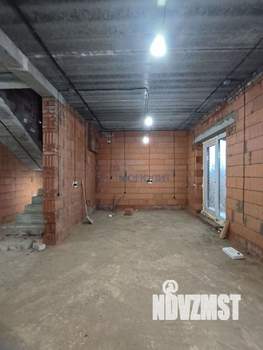 Дом 145м², 2-этажный, участок 10 сот.