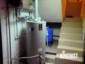 Дом 259м², 3-этажный, участок 18 сот.