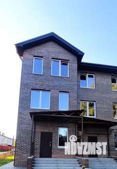 Таунхаус 95м², 3-этажный, участок 1 сот.