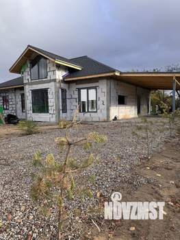 Дом 220м², 2-этажный, участок 8 сот.