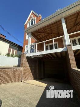 Таунхаус 315м², 3-этажный, участок 2 сот.