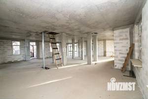 Дом 400м², 3-этажный, участок 10 сот.