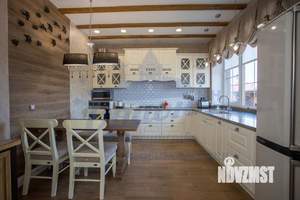 Коттедж 226м², 2-этажный, участок 10 сот.