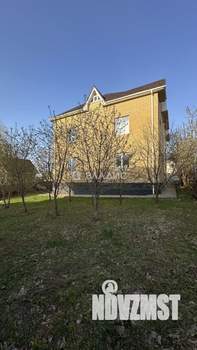 Дом 446м², 3-этажный, участок 7 сот.