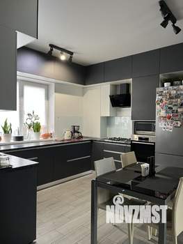 Таунхаус 100м², 2-этажный, участок 3 сот.