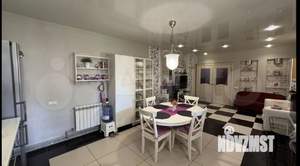 Дом 208м², 2-этажный, участок 4 сот.