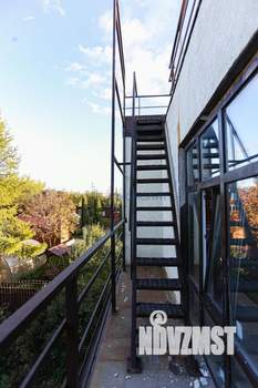 Таунхаус 180м², 3-этажный, участок 3 сот.