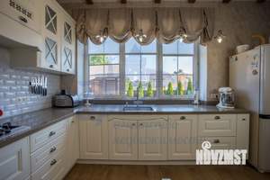 Коттедж 226м², 2-этажный, участок 10 сот.