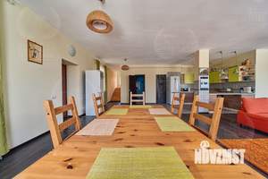 Коттедж 291м², 2-этажный, участок 7 сот.