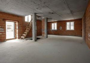 Дом 630м², 3-этажный, участок 5 сот.