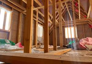 Дом 93м², 2-этажный, участок 4 сот.