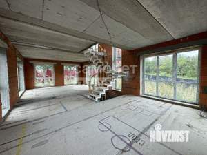 Дом 207м², 3-этажный, участок 5 сот.