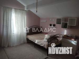 Дом 160м², 2-этажный, участок 6 сот.