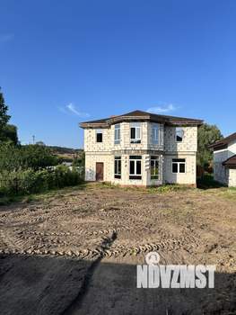 Коттедж 260м², 2-этажный, участок 7 сот.