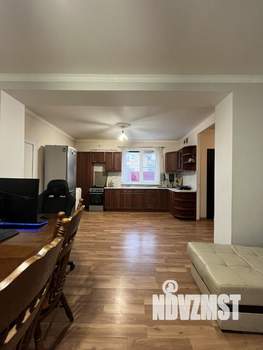 Дом 84м², 2-этажный, участок 7 сот.