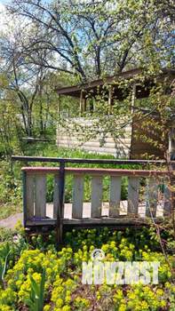 Дом 32м², 2-этажный, участок 4 сот.