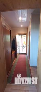 Дом 293м², 3-этажный, участок 15 сот.