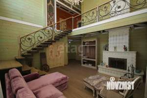 Дом 301м², 2-этажный, участок 15 сот.