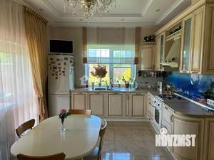 Дом 169м², 2-этажный, участок 10 сот.