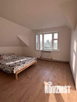 Коттедж 240м², 2-этажный, участок 8 сот.