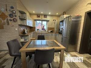 Дом 250м², 2-этажный, участок 8 сот.