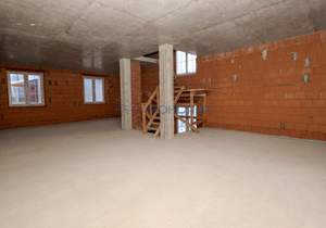 Дом 630м², 3-этажный, участок 5 сот.