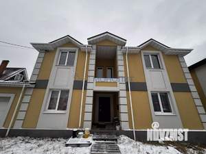 Дом 300м², 2-этажный, участок 8 сот.