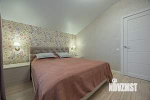 Коттедж 210м², 2-этажный, участок 8 сот.