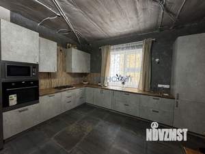 Дом 300м², 2-этажный, участок 8 сот.