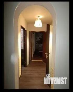 Дом 80м², 2-этажный, участок 4 сот.