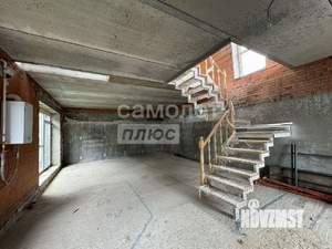 Дом 207м², 3-этажный, участок 5 сот.