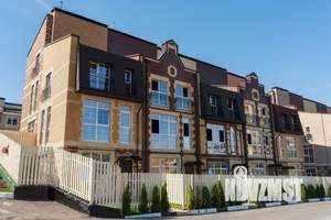 Таунхаус 134м², 3-этажный, участок 2 сот.